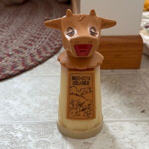 Vintage Moo-Cow Creamer Dispenser